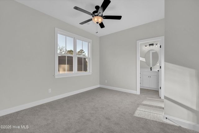 233 Hampton Court, Hampstead, NC 28443