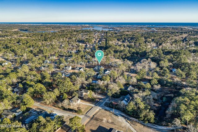 233 Hampton Court, Hampstead, NC 28443