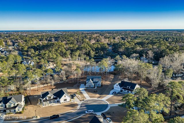 233 Hampton Court, Hampstead, NC 28443