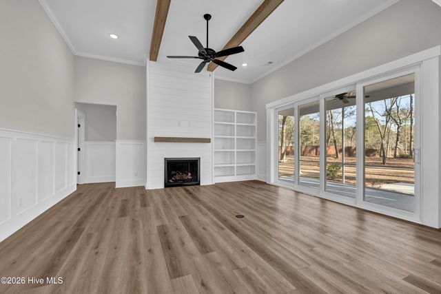 233 Hampton Court, Hampstead, NC 28443