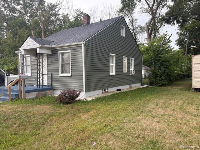 11691 Saint Marys Street, Detroit, MI 48227