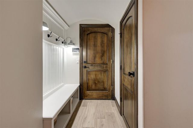 613 Stonemill Boulevard, Yukon, OK 73099