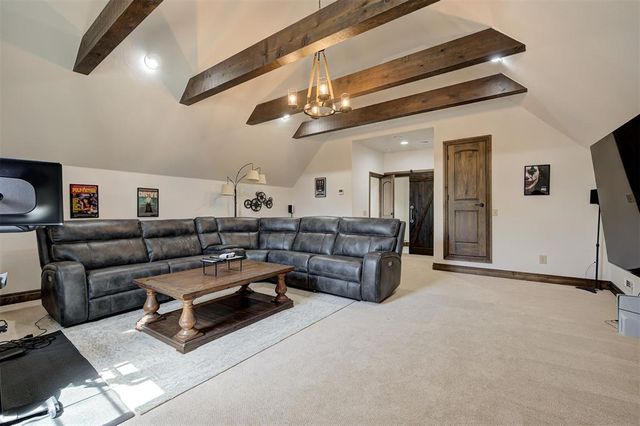 613 Stonemill Boulevard, Yukon, OK 73099