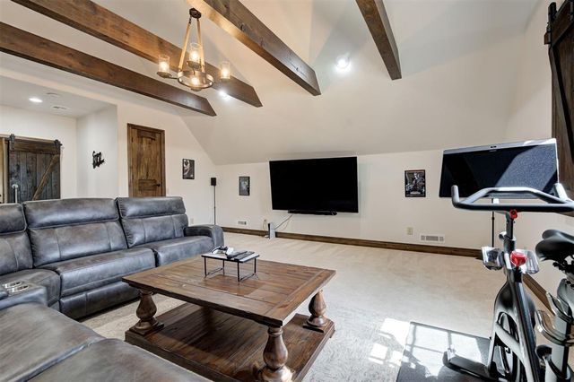 613 Stonemill Boulevard, Yukon, OK 73099