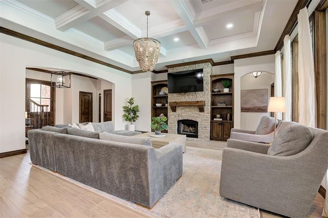 613 Stonemill Boulevard, Yukon, OK 73099