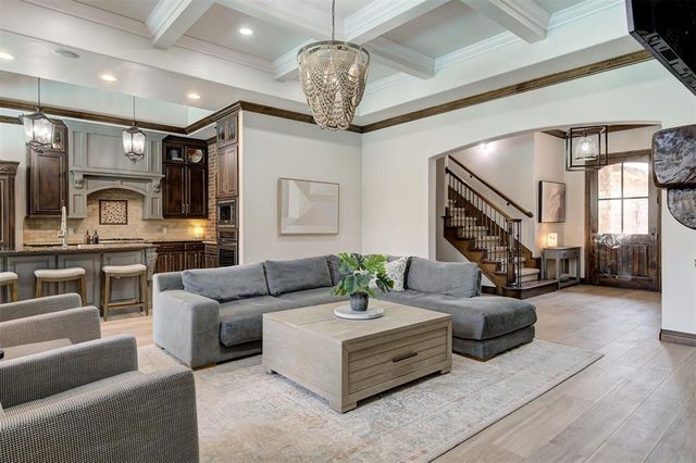 613 Stonemill Boulevard, Yukon, OK 73099