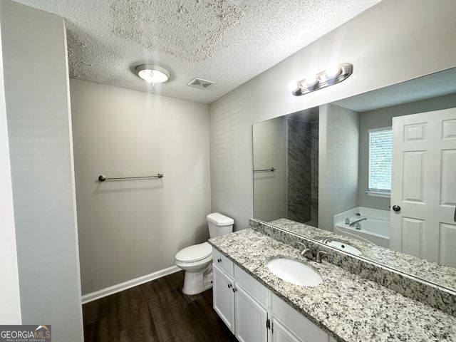 210 Huntington Drive, Mcdonough, GA 30253