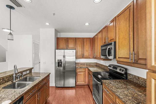 3830 NW 5th Terrace, Boca Raton, FL 33431