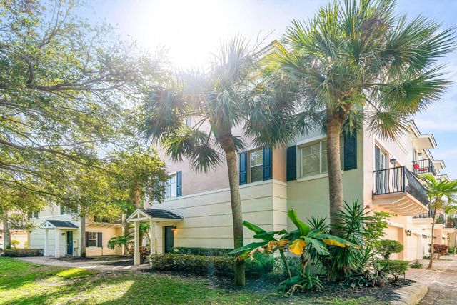 3830 NW 5th Terrace, Boca Raton, FL 33431