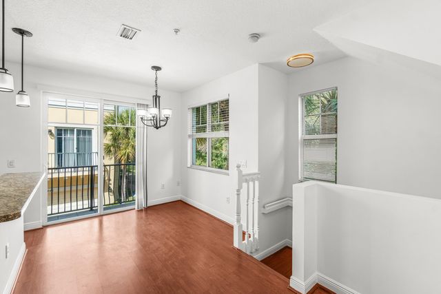 3830 NW 5th Terrace, Boca Raton, FL 33431