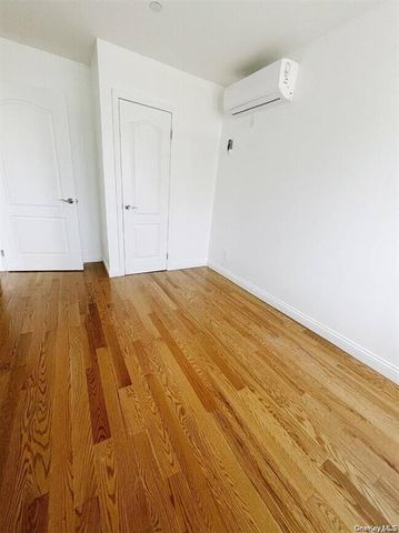 7026 Queens Boulevard 7C, Woodside, NY 11377