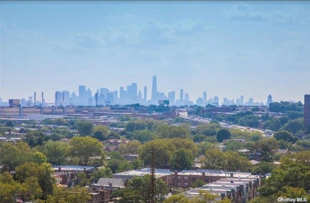 7026 Queens Boulevard 7C, Woodside, NY 11377