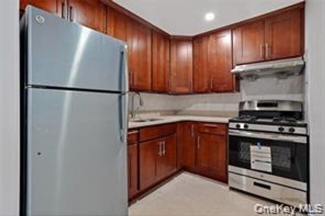 7026 Queens Boulevard 7C, Woodside, NY 11377
