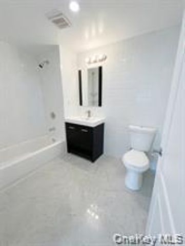 7026 Queens Boulevard 7C, Woodside, NY 11377