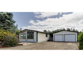 85679 MANCHESTER Ln, Eugene, OR 97405