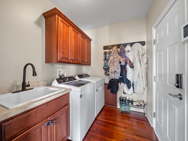 13203 Skyline Drive, Plainfield, IL 60585