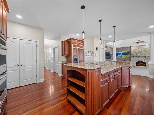 13203 Skyline Drive, Plainfield, IL 60585