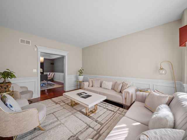 13203 Skyline Drive, Plainfield, IL 60585