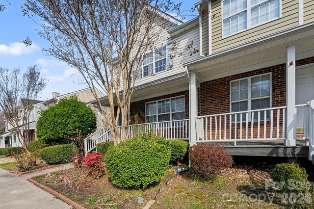 758 Mountainwater Drive, Charlotte, NC 28262