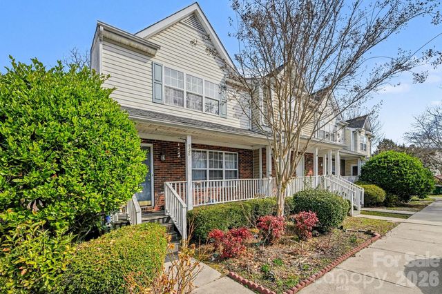 758 Mountainwater Drive, Charlotte, NC 28262