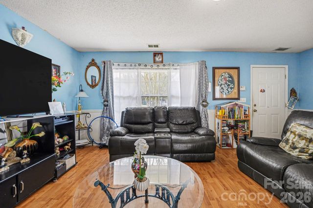758 Mountainwater Drive, Charlotte, NC 28262