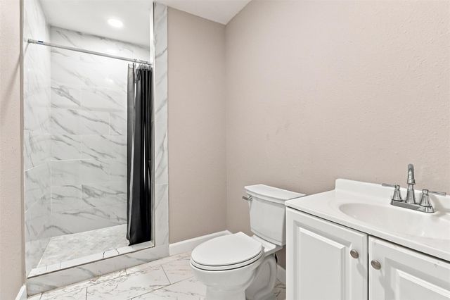 10810 Evangeline Drive, Houston, TX 77013