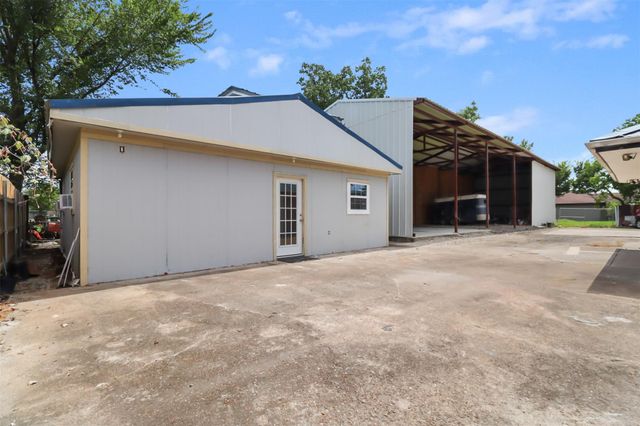 10810 Evangeline Drive, Houston, TX 77013