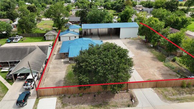 10810 Evangeline Drive, Houston, TX 77013