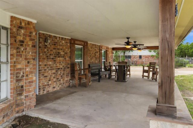 10810 Evangeline Drive, Houston, TX 77013