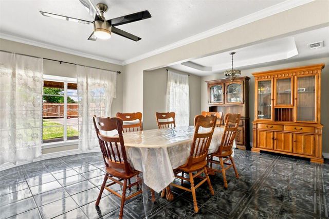 10810 Evangeline Drive, Houston, TX 77013