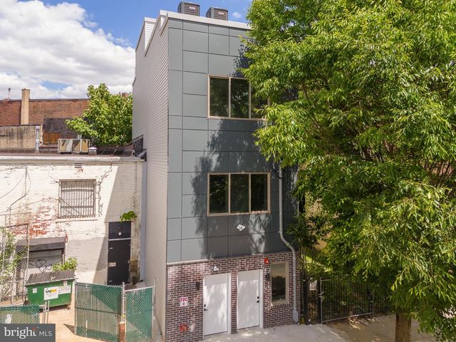 631 N PRESTON ST, Philadelphia, PA 19104