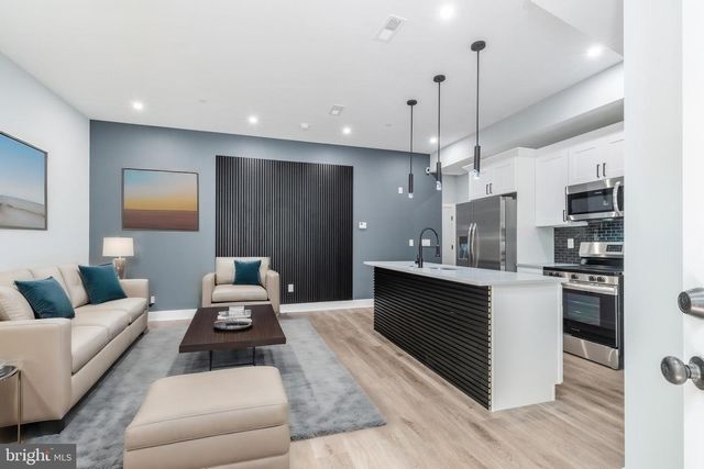 631 N PRESTON ST, Philadelphia, PA 19104