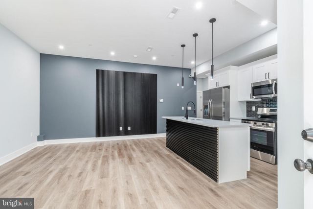 631 N PRESTON ST, Philadelphia, PA 19104