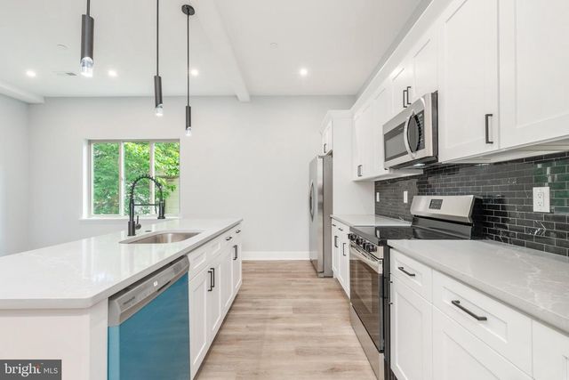 631 N PRESTON ST, Philadelphia, PA 19104