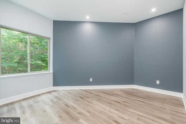 631 N PRESTON ST, Philadelphia, PA 19104