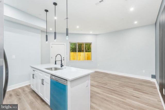 631 N PRESTON ST, Philadelphia, PA 19104