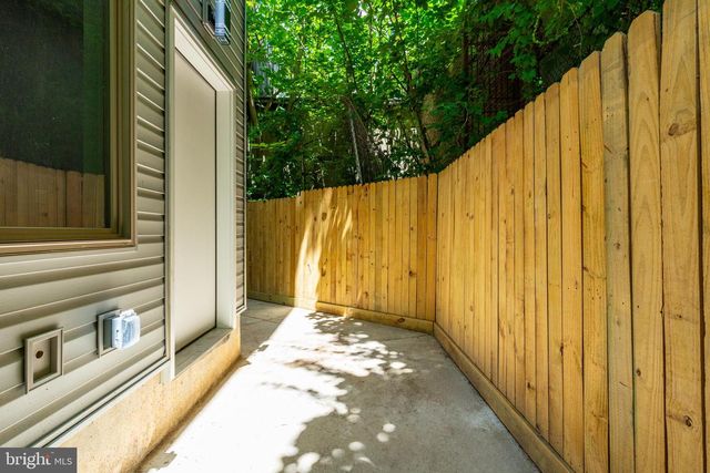 631 N PRESTON ST, Philadelphia, PA 19104