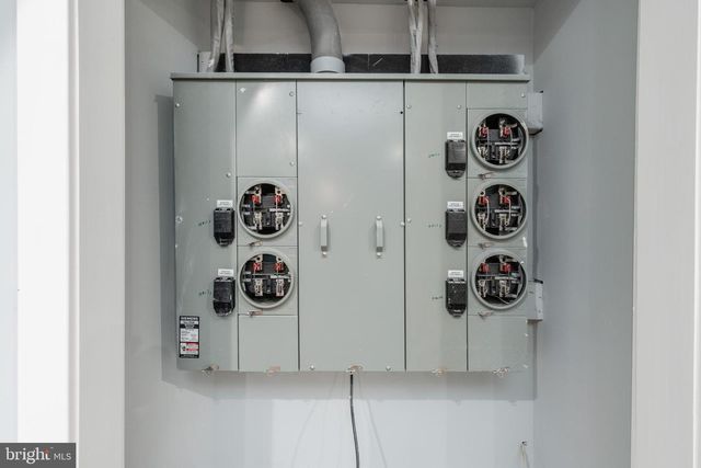 631 N PRESTON ST, Philadelphia, PA 19104