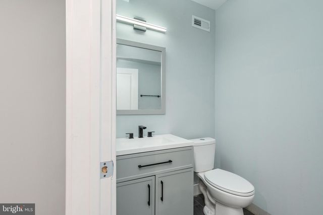 631 N PRESTON ST, Philadelphia, PA 19104