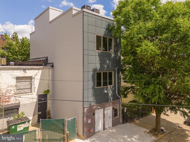 631 N PRESTON ST, Philadelphia, PA 19104