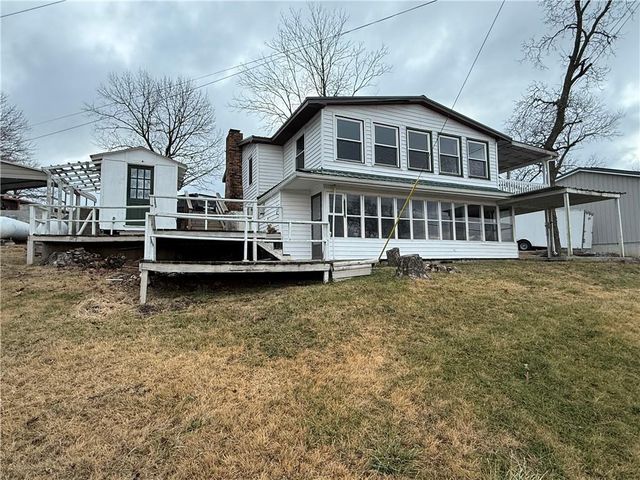 26274 Waterview Drive, Warsaw, MO 65355