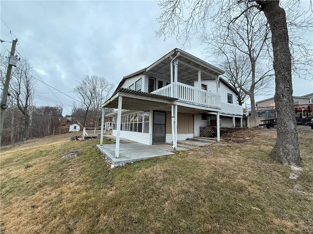 26274 Waterview Drive, Warsaw, MO 65355