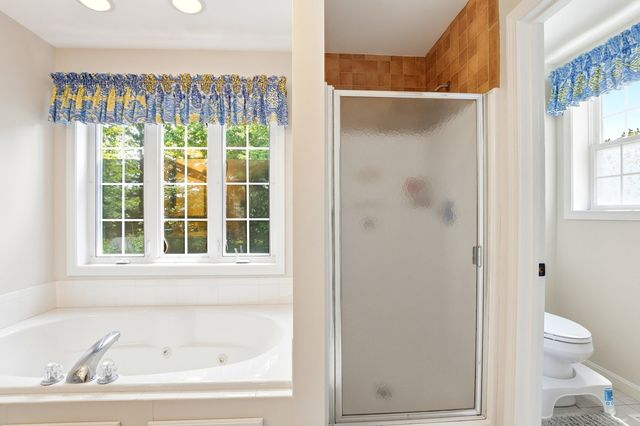 57 Lindsay Road, Hooksett, NH 03106