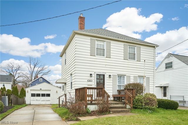 2491 8th Street, Cuyahoga Falls, OH 44221