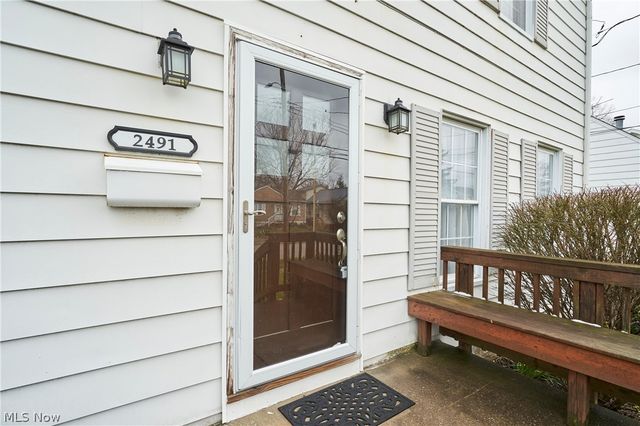 2491 8th Street, Cuyahoga Falls, OH 44221