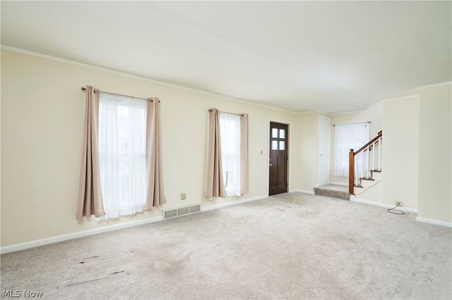 2491 8th Street, Cuyahoga Falls, OH 44221