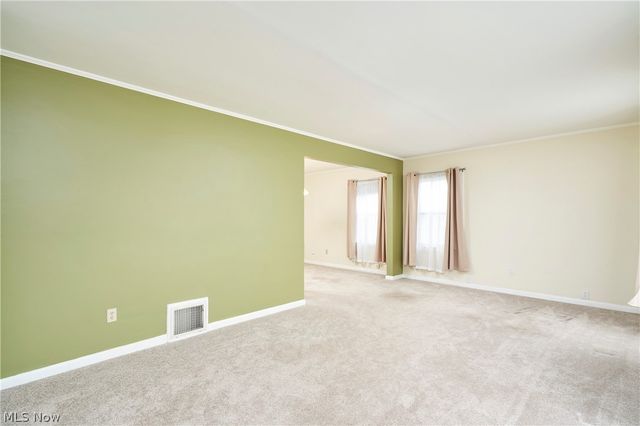 2491 8th Street, Cuyahoga Falls, OH 44221