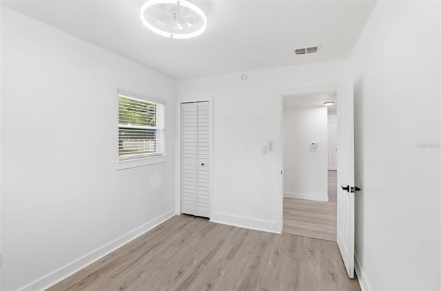 5345 AVON COURT, Orlando, FL 32807