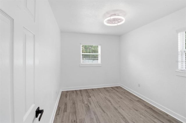 5345 AVON COURT, Orlando, FL 32807