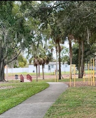 5345 AVON COURT, Orlando, FL 32807